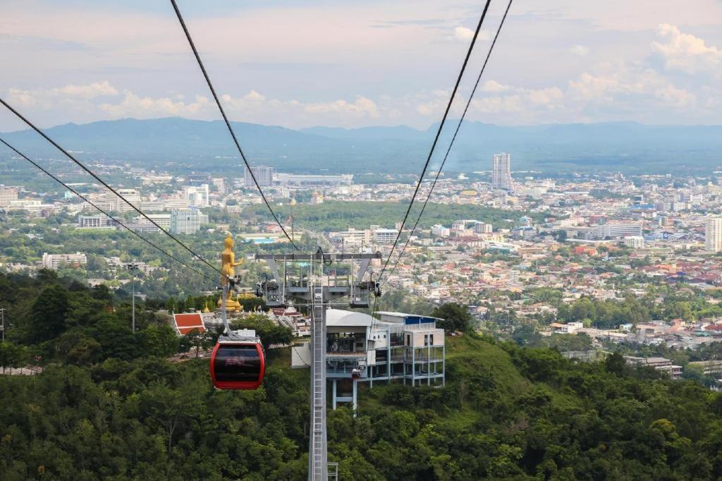 Sakura Hotel Hat Yai Buitenkant foto